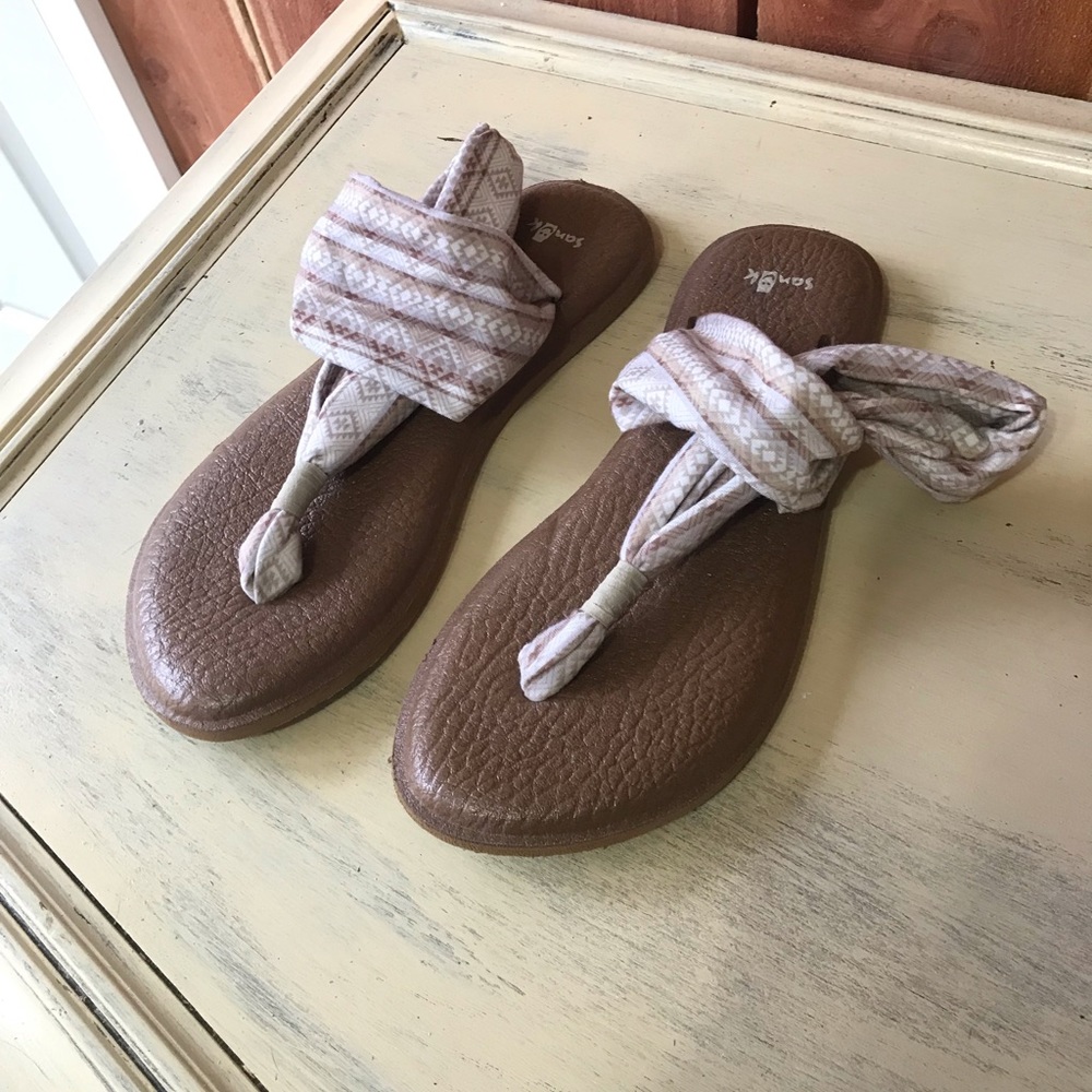 Sanuk yoga sandals!